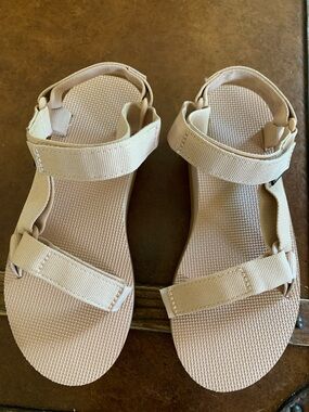 Teva Women's Beige Hook-and-Loop Strap Sandals